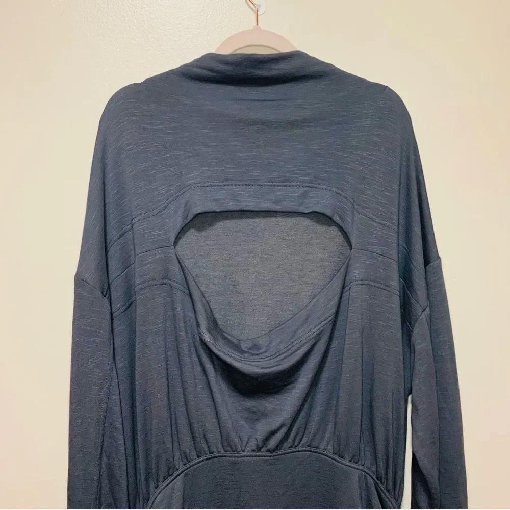 Daily Practice by Anthropologie Ruched long sleeve grey midi dress size 2x